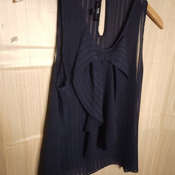 I.N San Francisco Navy Sheer Striped Sleeveless Silky Blouse Large - Picture 3 of 6